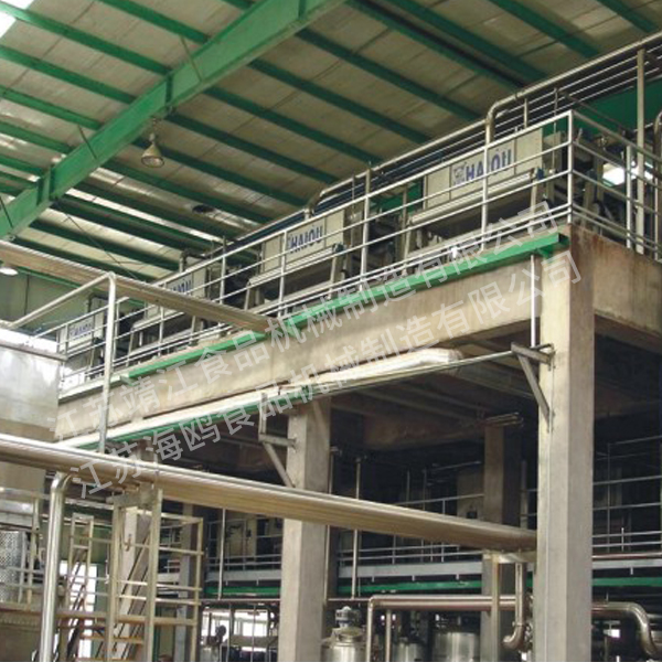 蘋果濃縮汁榨汁設備生産現場